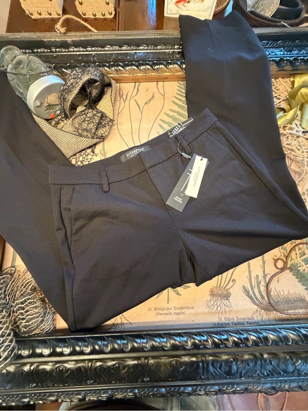NWT Liverpool BLACK Kelsie Trouser Size 4/27 - Picture 4 of 5